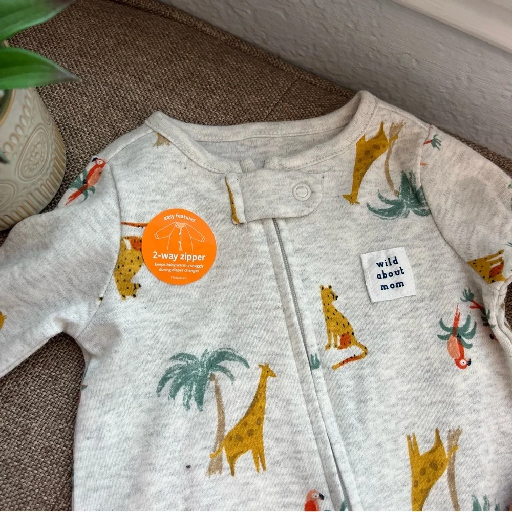 Cat & Jack Size NB  Baby Boy Short Sleeve One Piece Romper & Baby  Footed Pajama